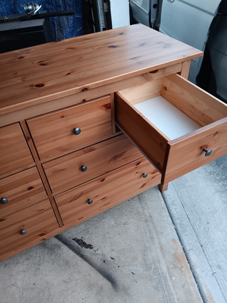 hemnes IKEA dresser excellent condition, delivery available - photo 2