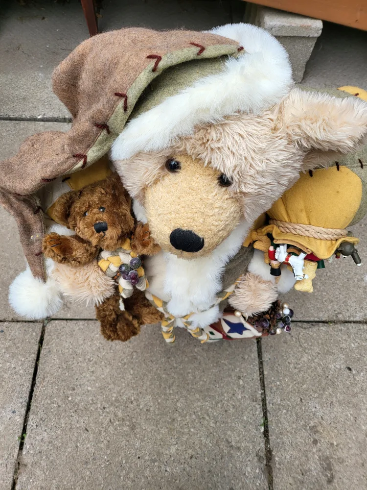 Large Plush Santa Bear image indicator(4)