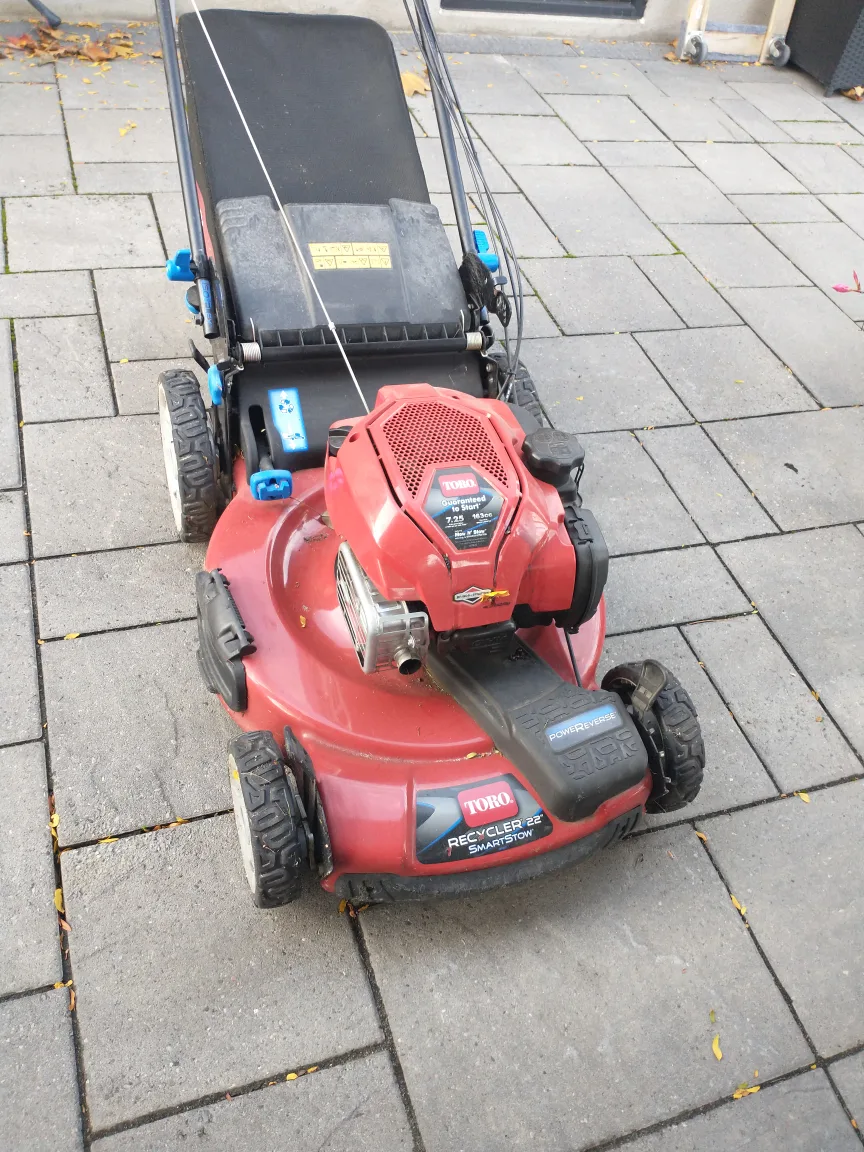 Toro Recycler 22-inch 150cc Gas Lawn Mower image indicator(10)