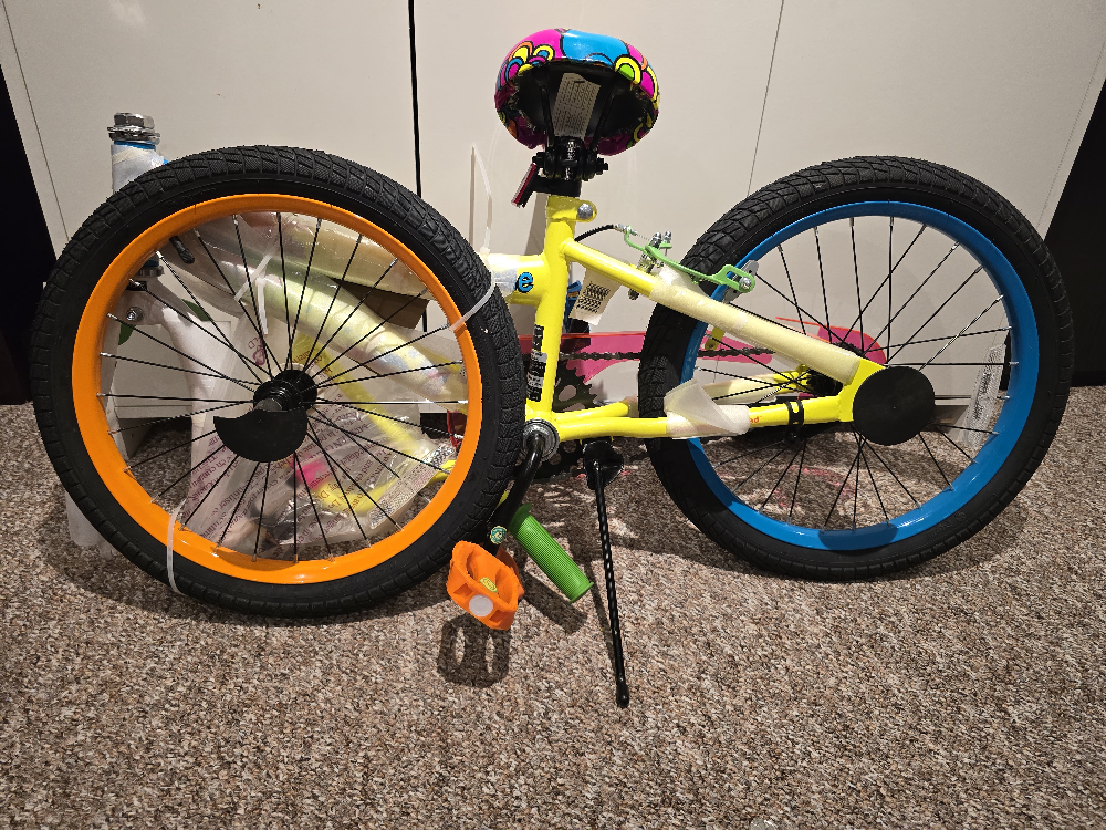 81 inch Girls Bike - photo 2
