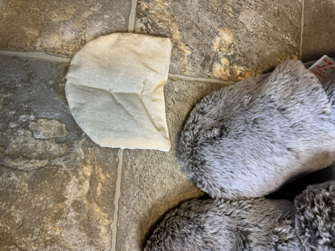 Grey Furry Slippers with heating pack insert - photo 4
