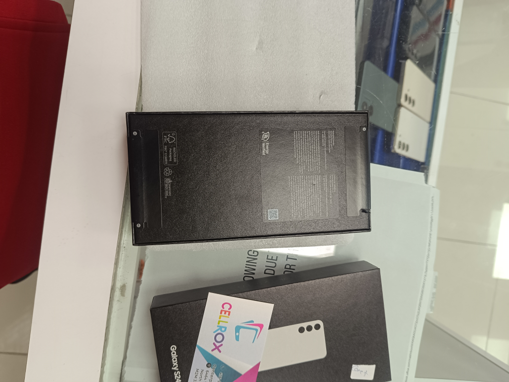 Samsung Galaxy S24 FE sealed box with 2 year Samsung warranty - photo 3