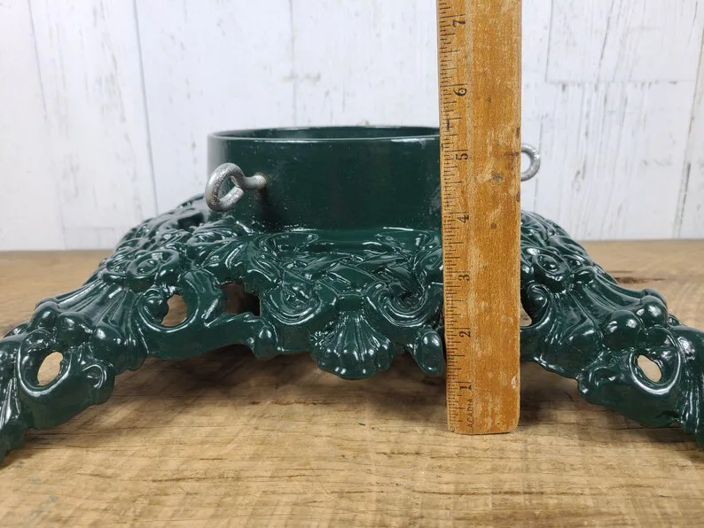 Cast iron Christmas tree stand image indicator(2)