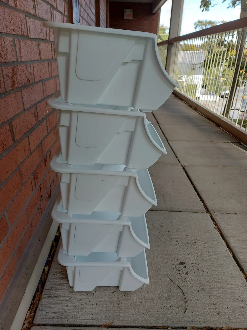 freecycle -Five Stackable Storage Bins $0. image indicator(2)