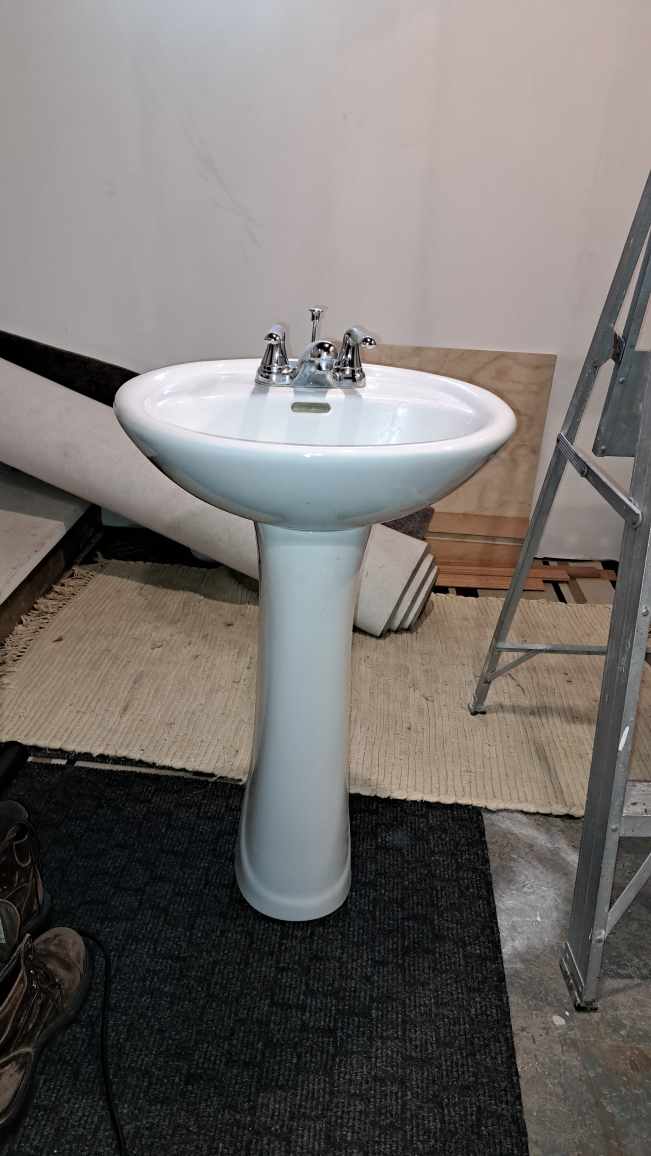 Free small pedestal bathroom sink with taps