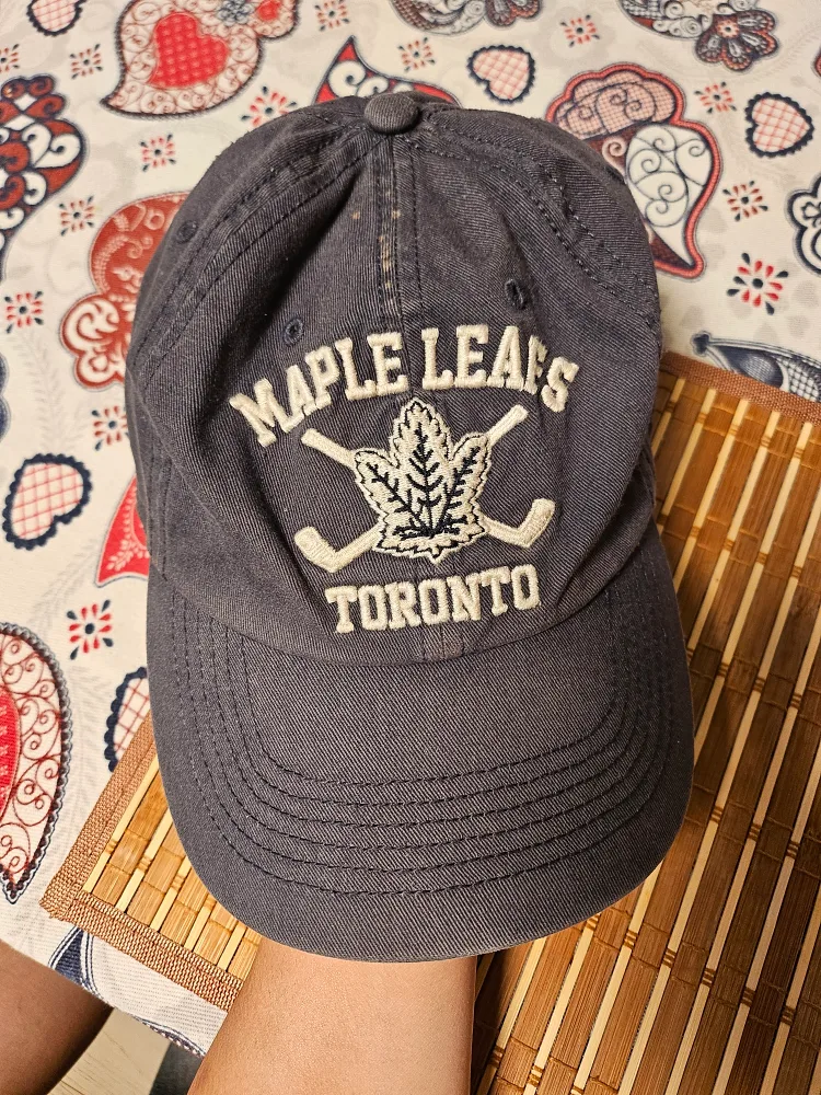 Toronto Maple Leafs Hat thumbnail