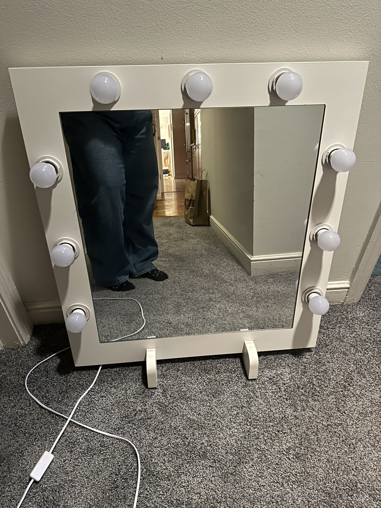Vanity Mirror - photo 2