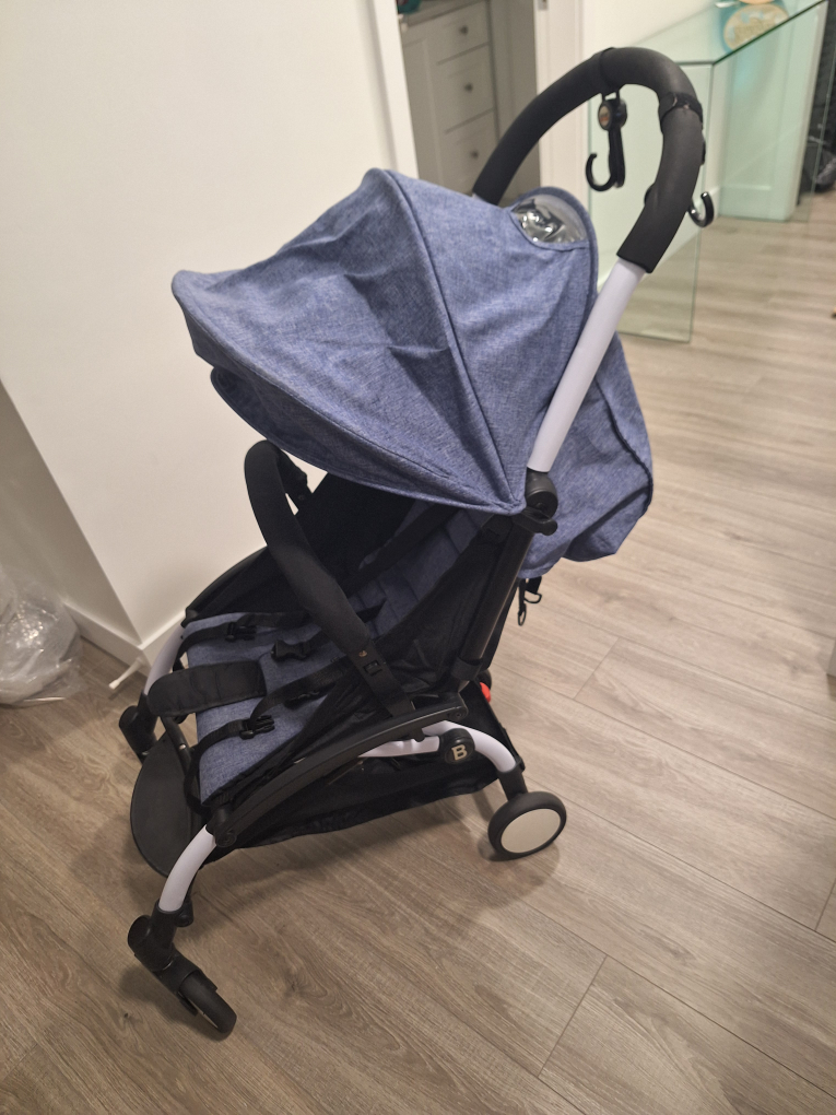 Compact Traveling Baby Stroller - photo 2