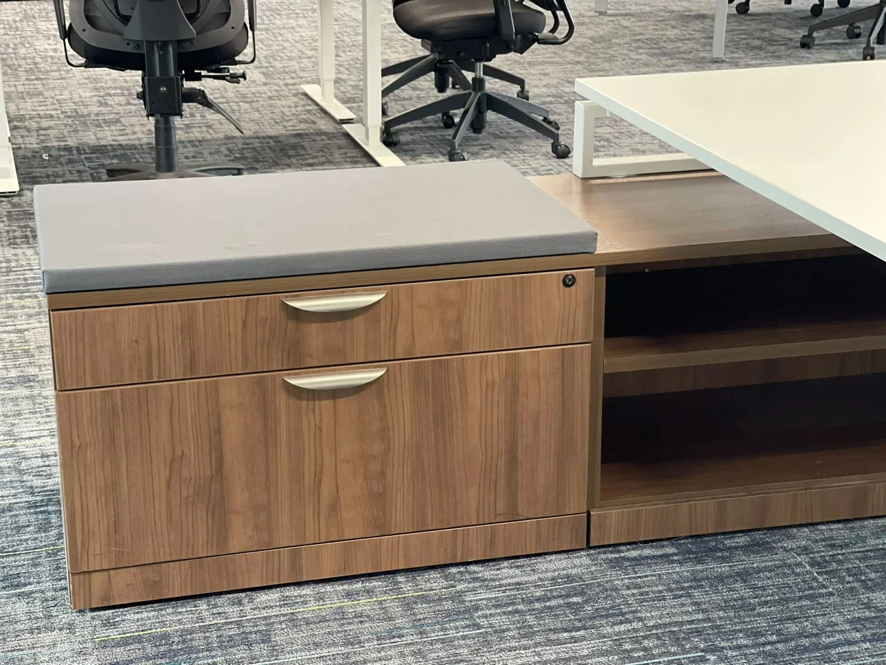Office Desk with Hutch and Storage image indicator(4)