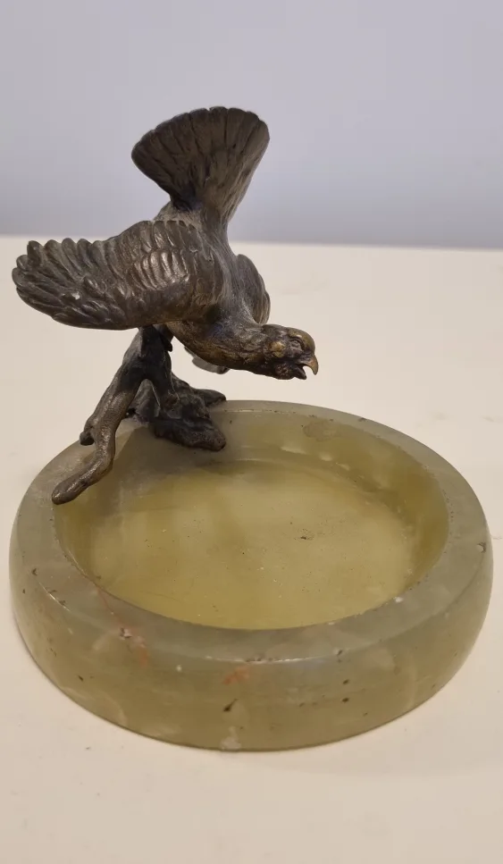 Antique Vintage Bronze Eagle On Green Onyx Ashtray image indicator(2)