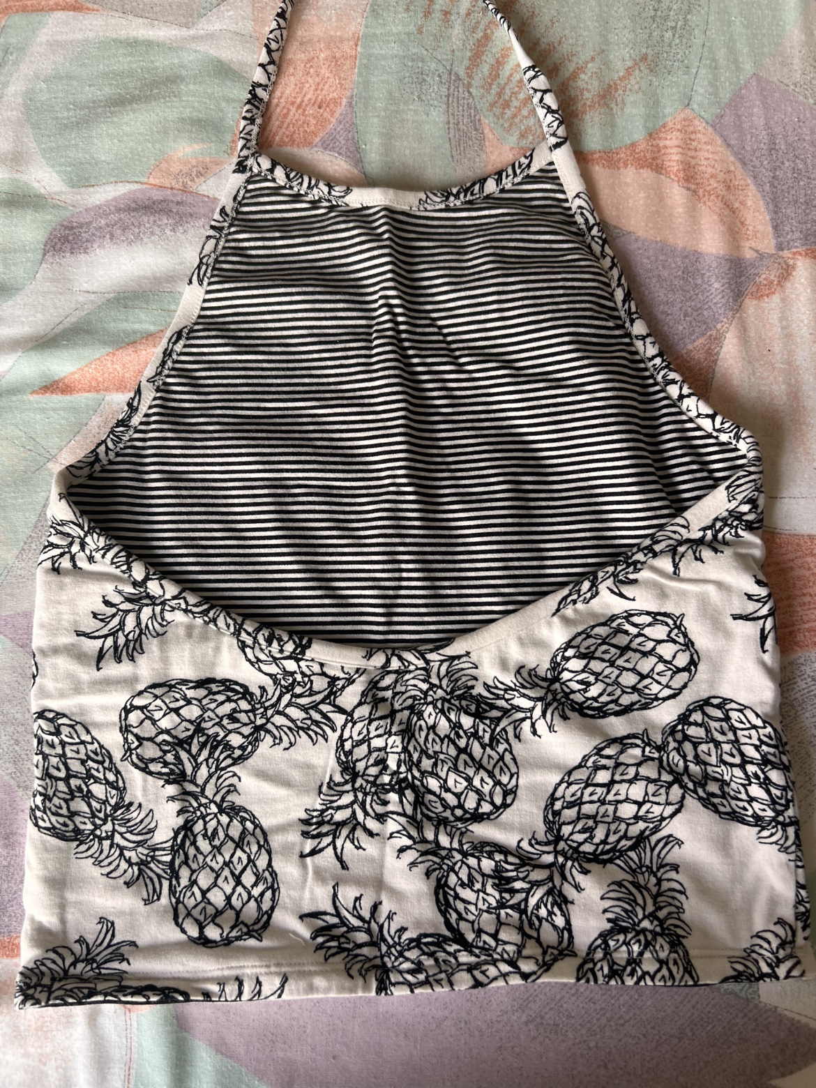 Pineapple halter top (Size Small) - photo 2