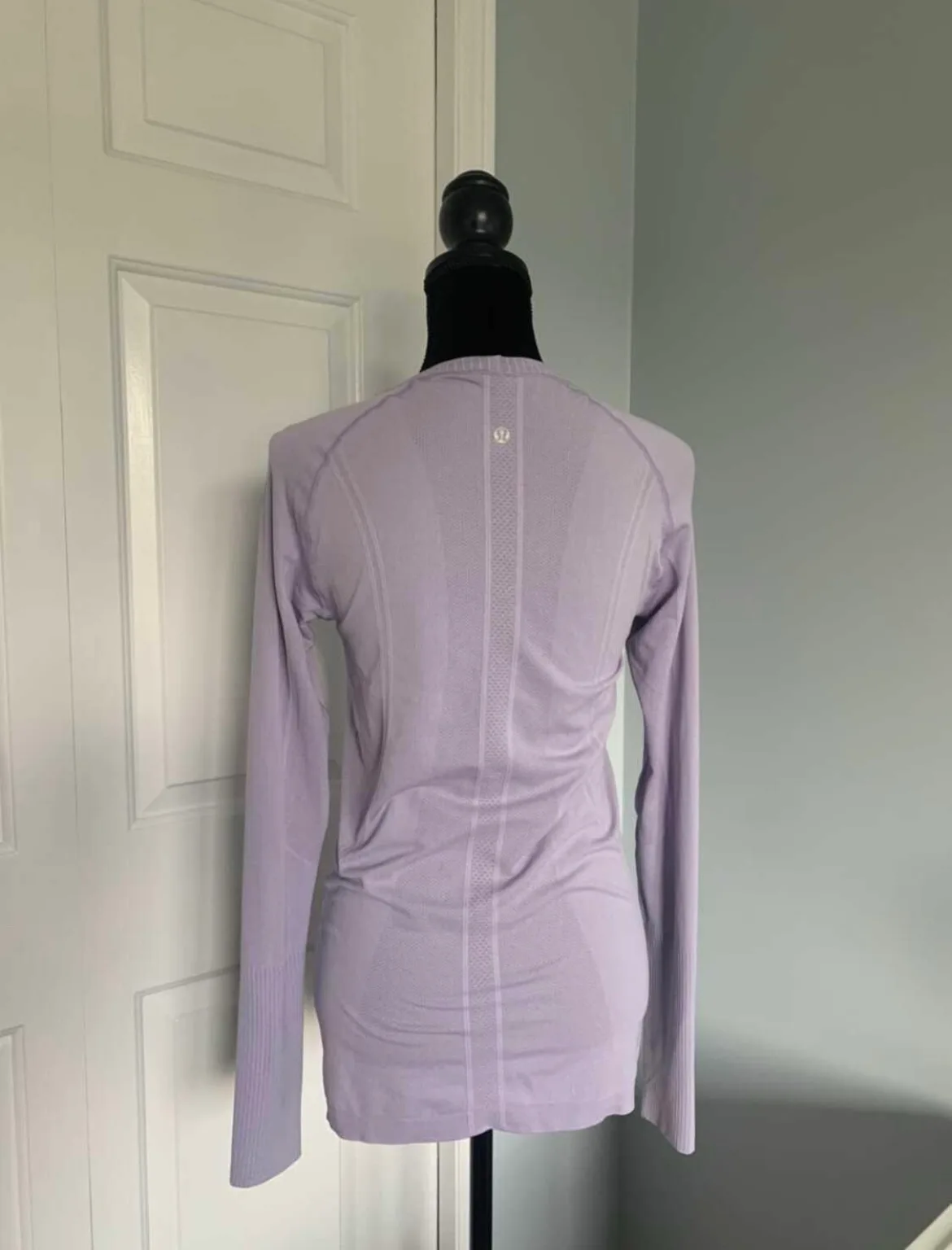 Lululemon Long Sleeve Shirt image indicator(2)