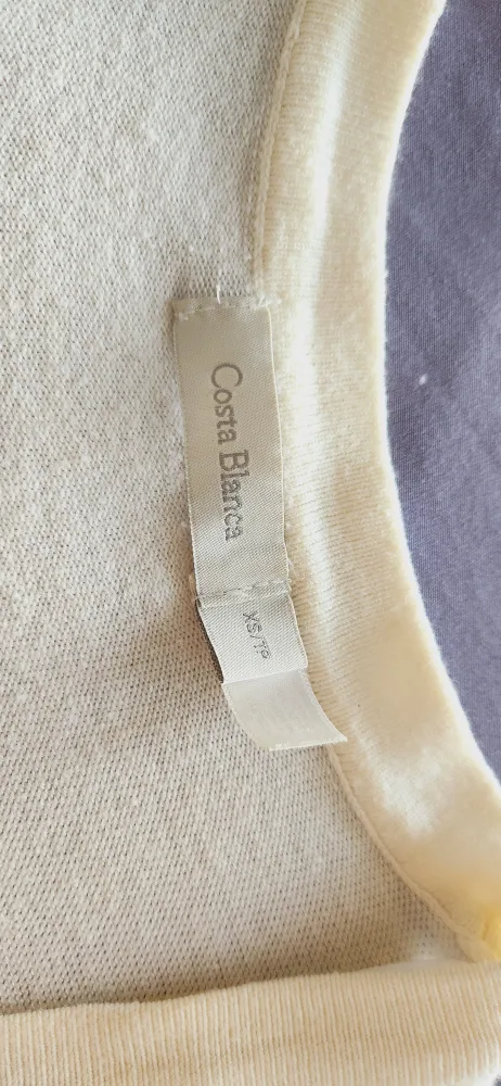 #freecycle Cream V-Neck Cardigan image indicator(2)