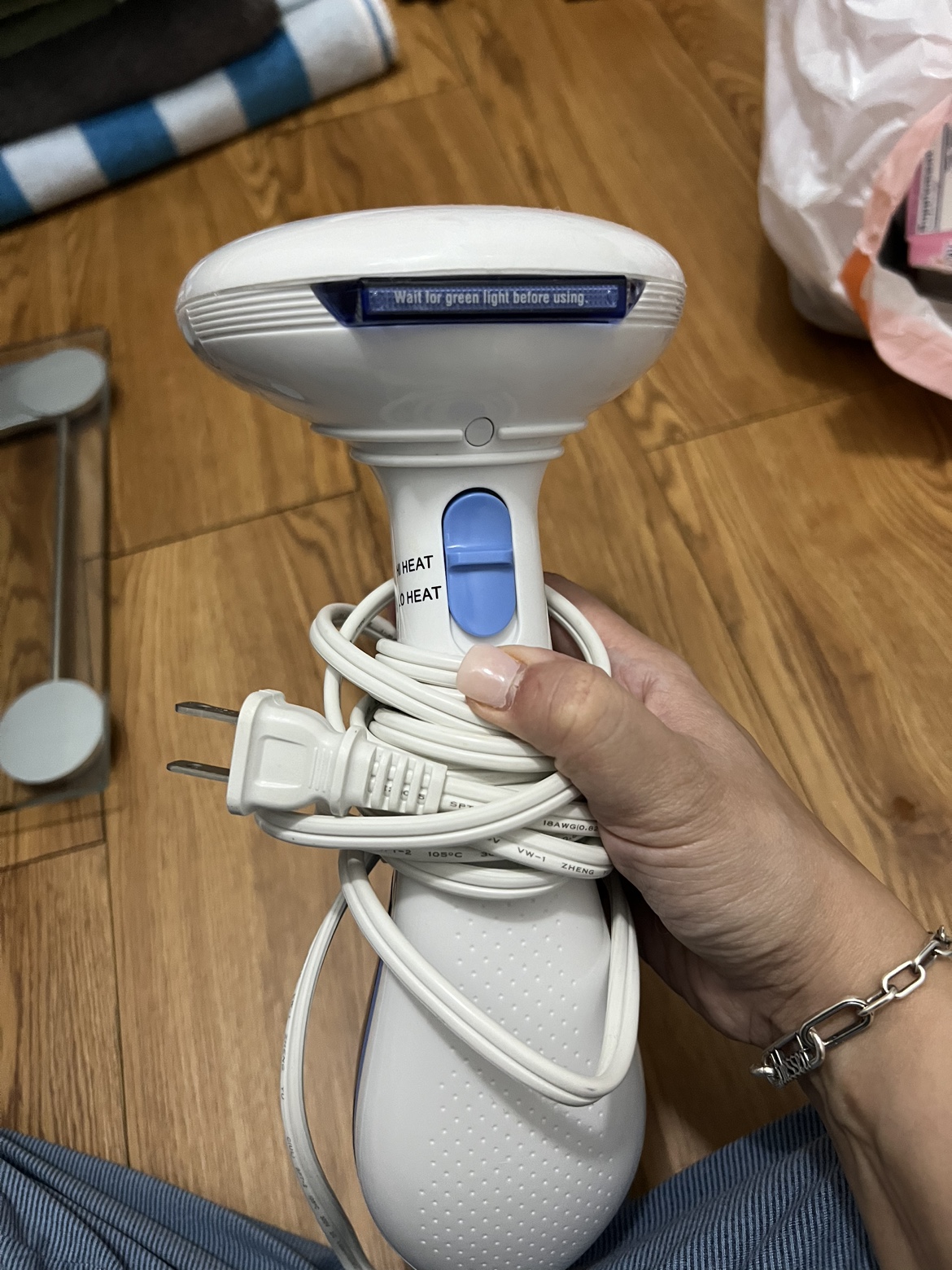 Conair Handheld Garment Steamer - photo 2