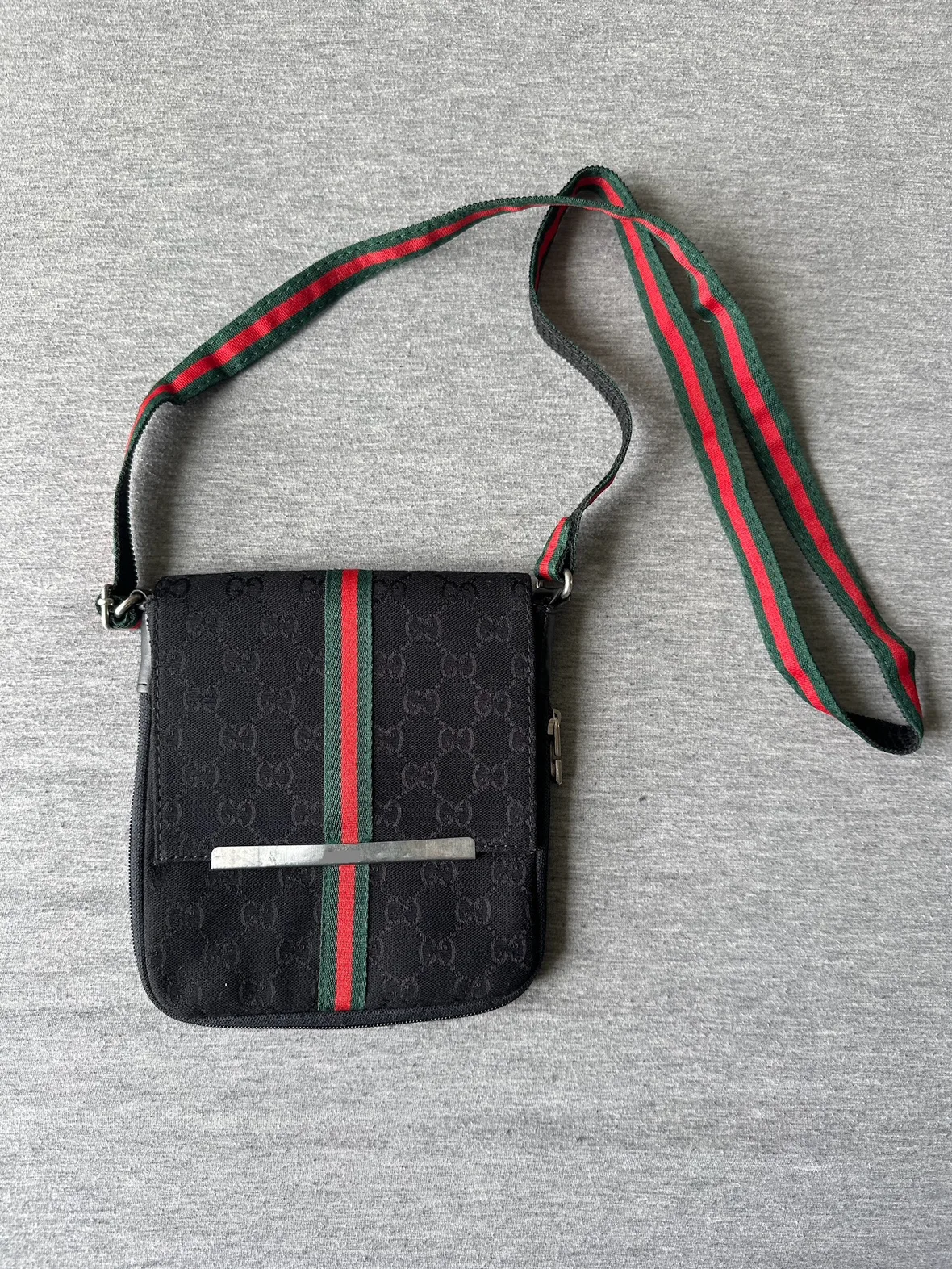Stylish Small Bag thumbnail