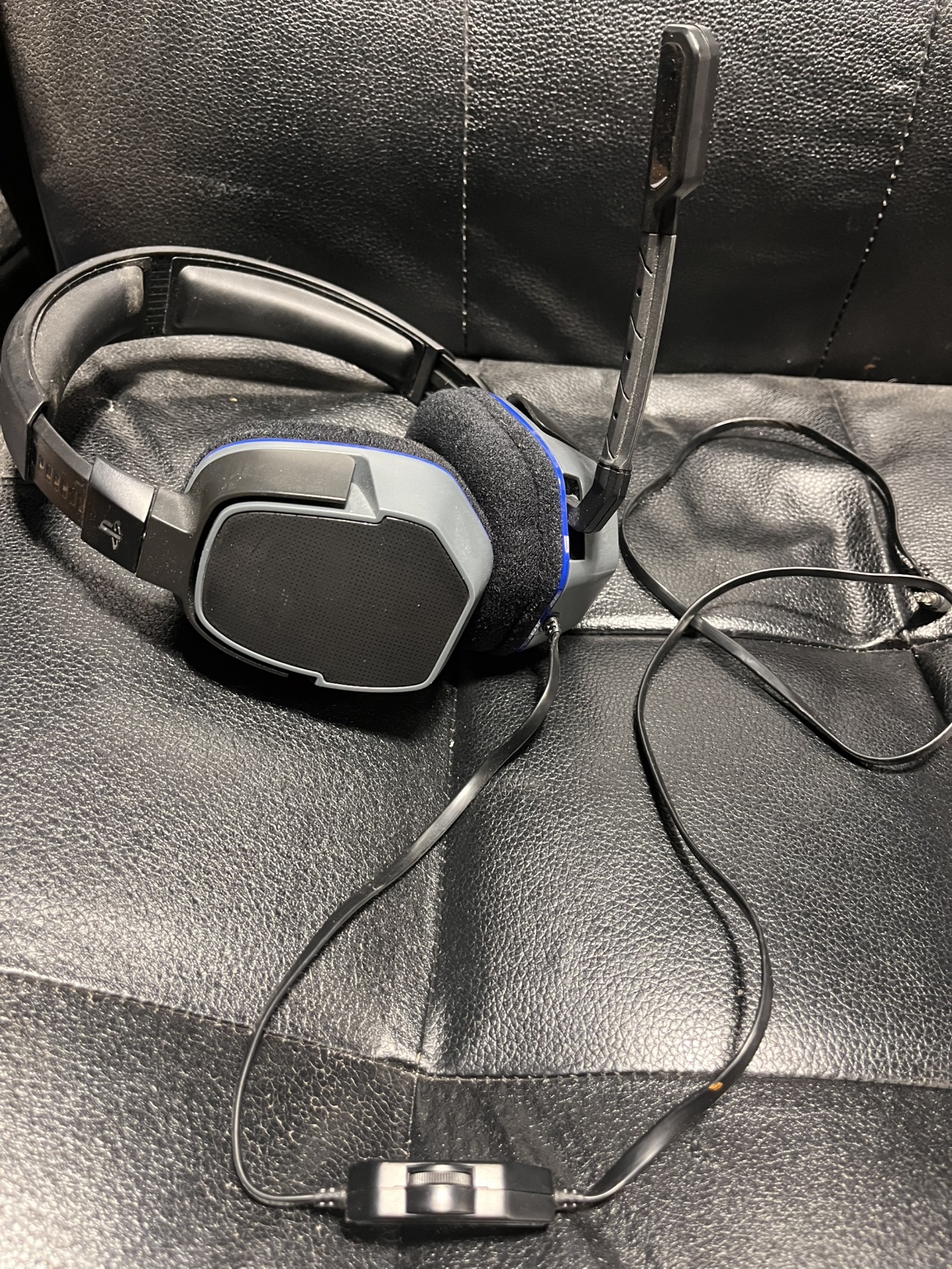 Afterglow PS4 headphones - photo 3