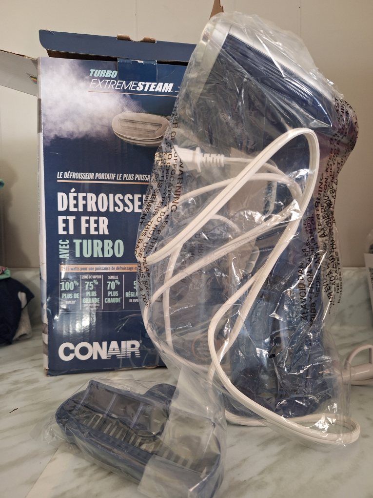 Conair Turbo ExtremeSteam Handheld Garment Steamer
