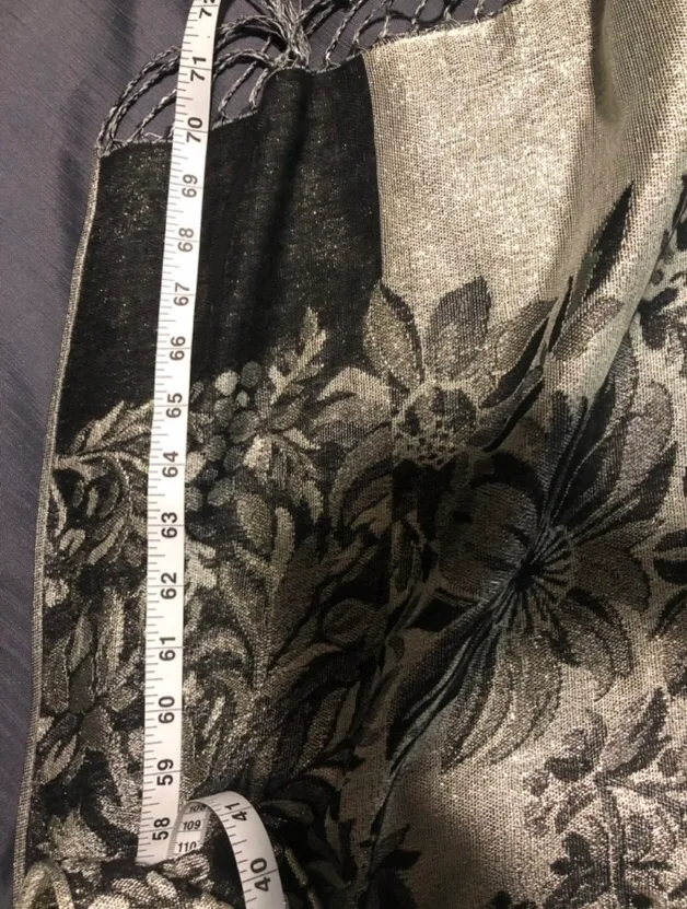 Black and Silver Scarf image indicator(4)