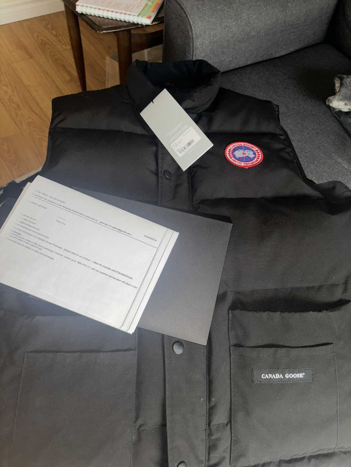 Canada Goose Black Vest - photo 3