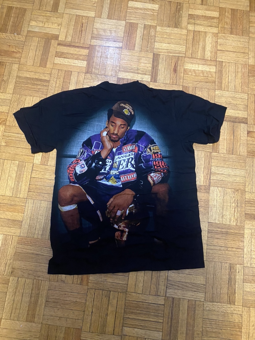 Closet clear out - photo 2