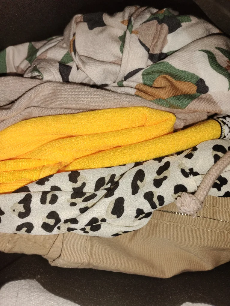 Bundle of  clothing items thumbnail