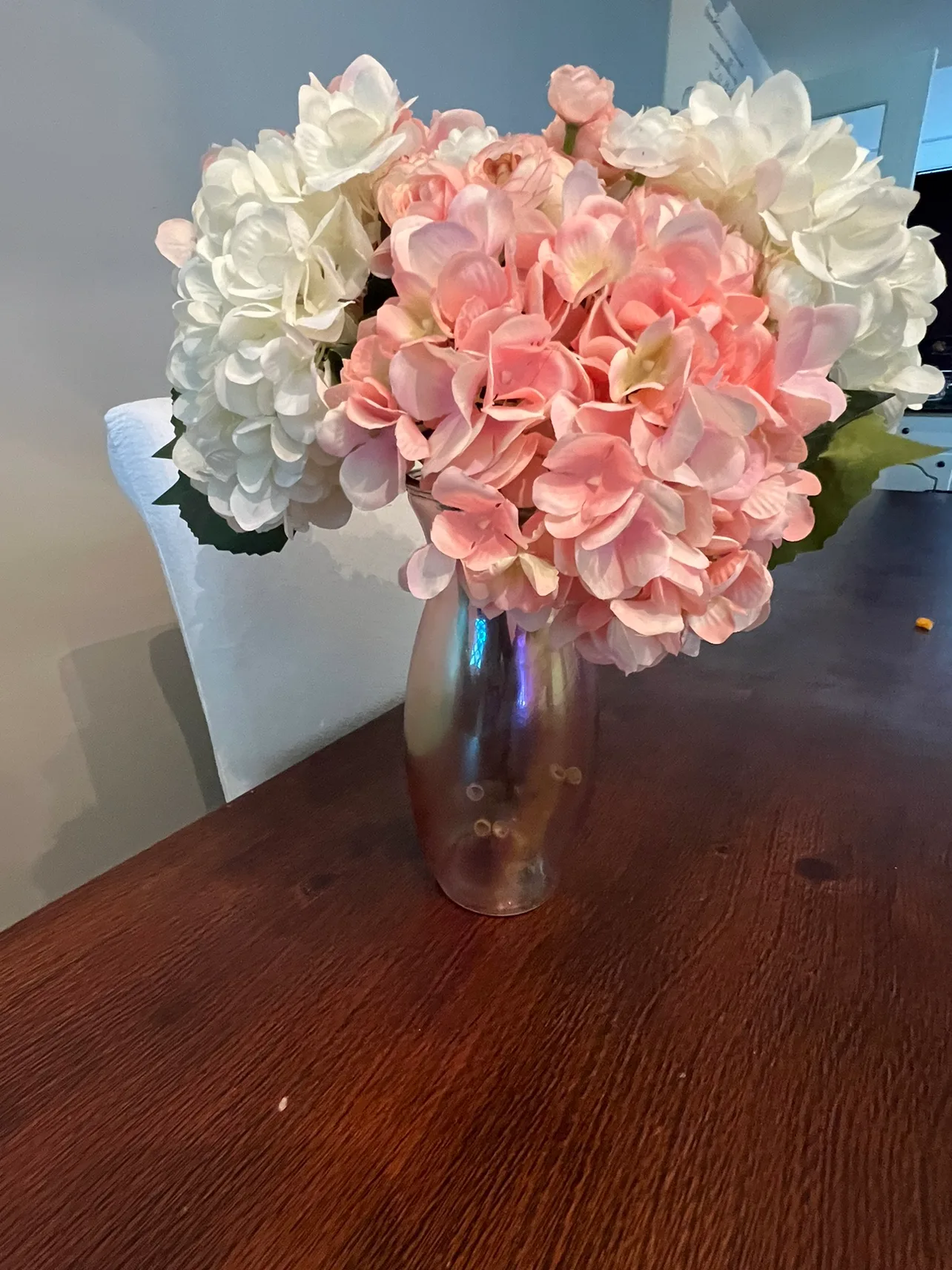 Pink Floral Vase thumbnail