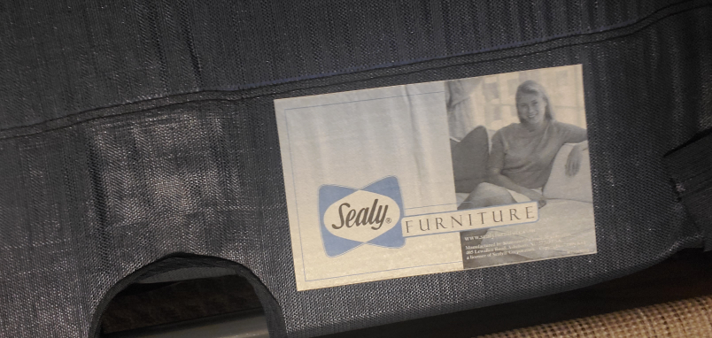 Sealy Loveseat/Sleeper - photo 4