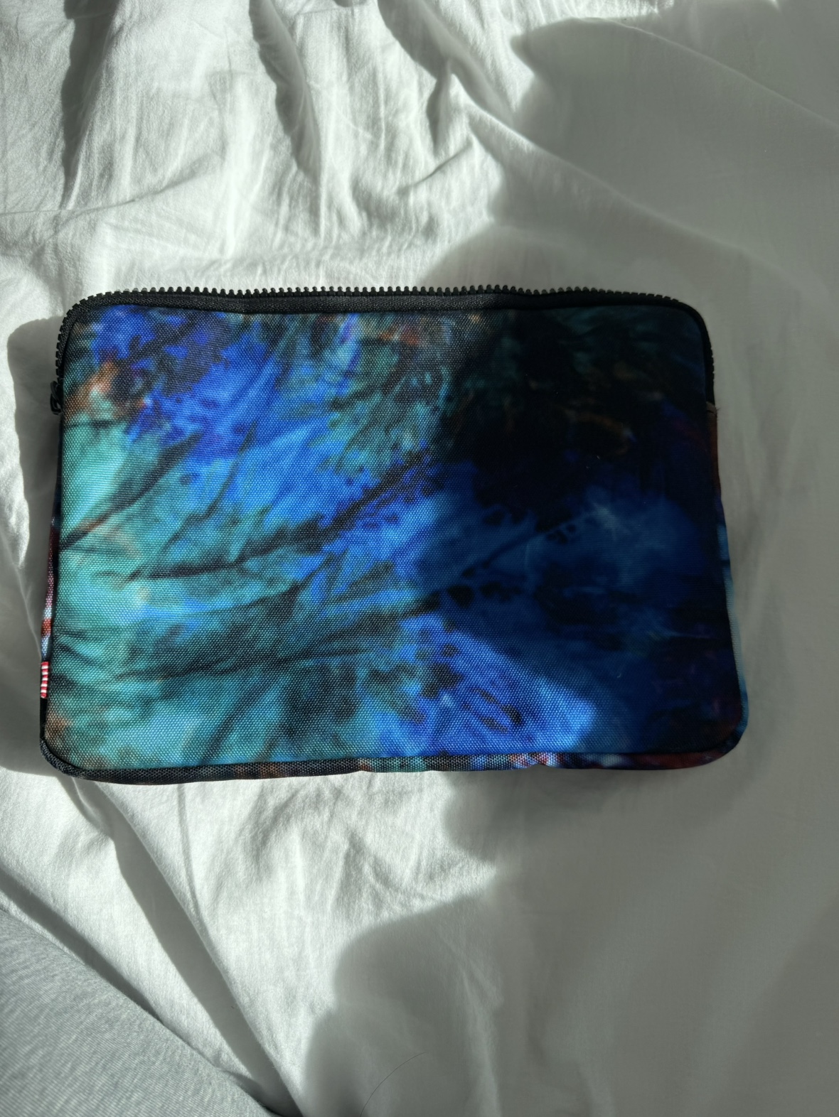 Herschel Supply Co. Sleeve - photo 2