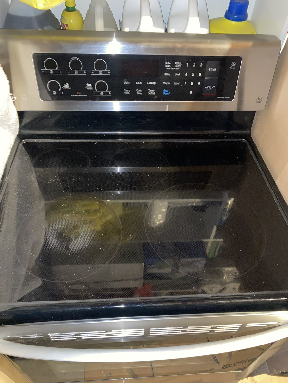 LG Electric Stove - photo 5