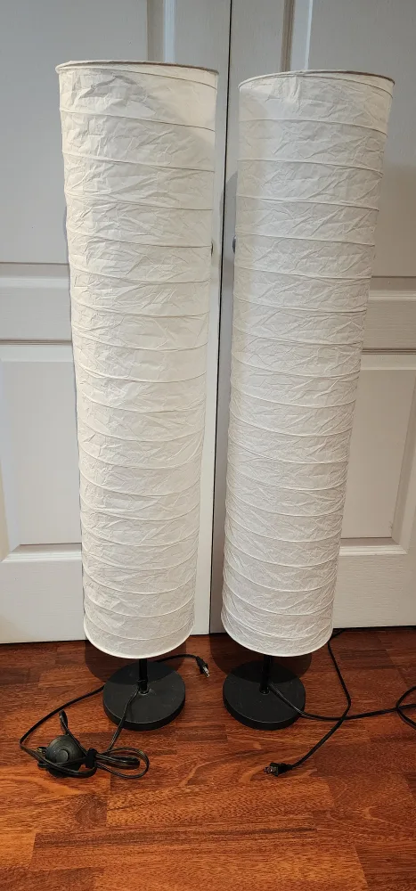 Pair of White Paper Lamps thumbnail