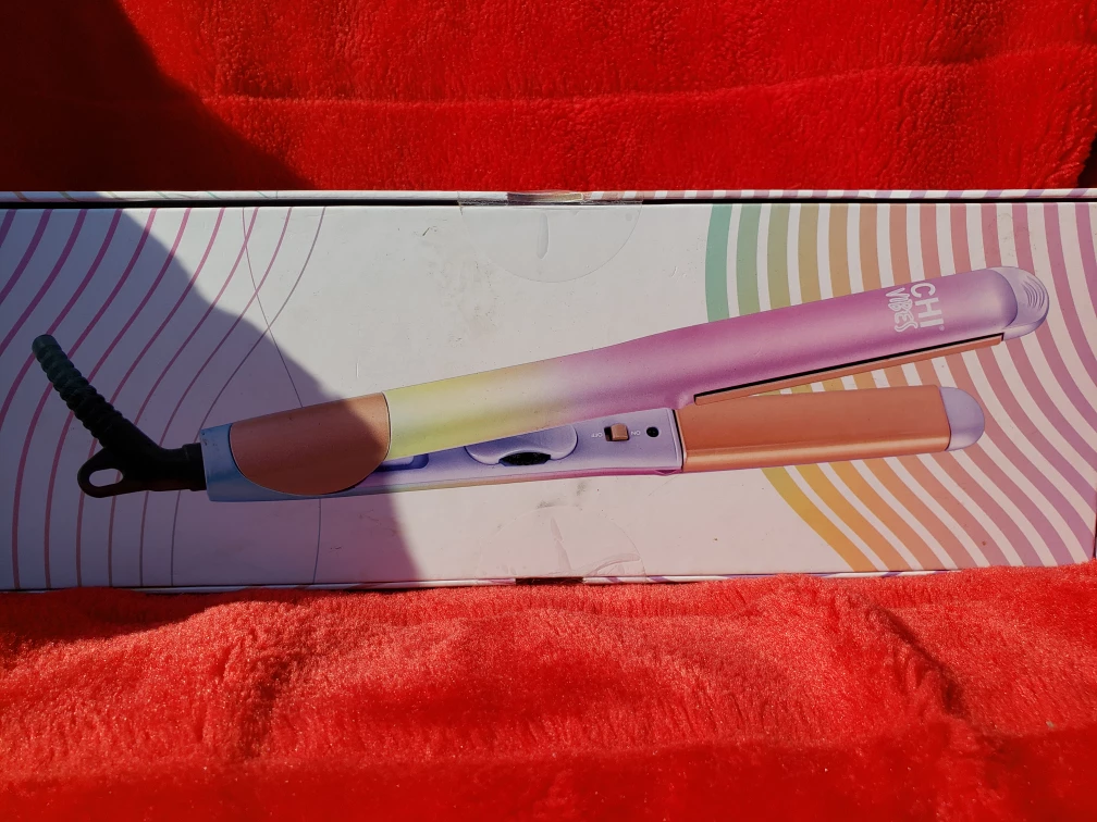 CHI Vibes "On The Edge" 1" Curved Edge Hair Styling Iron - photo 3
