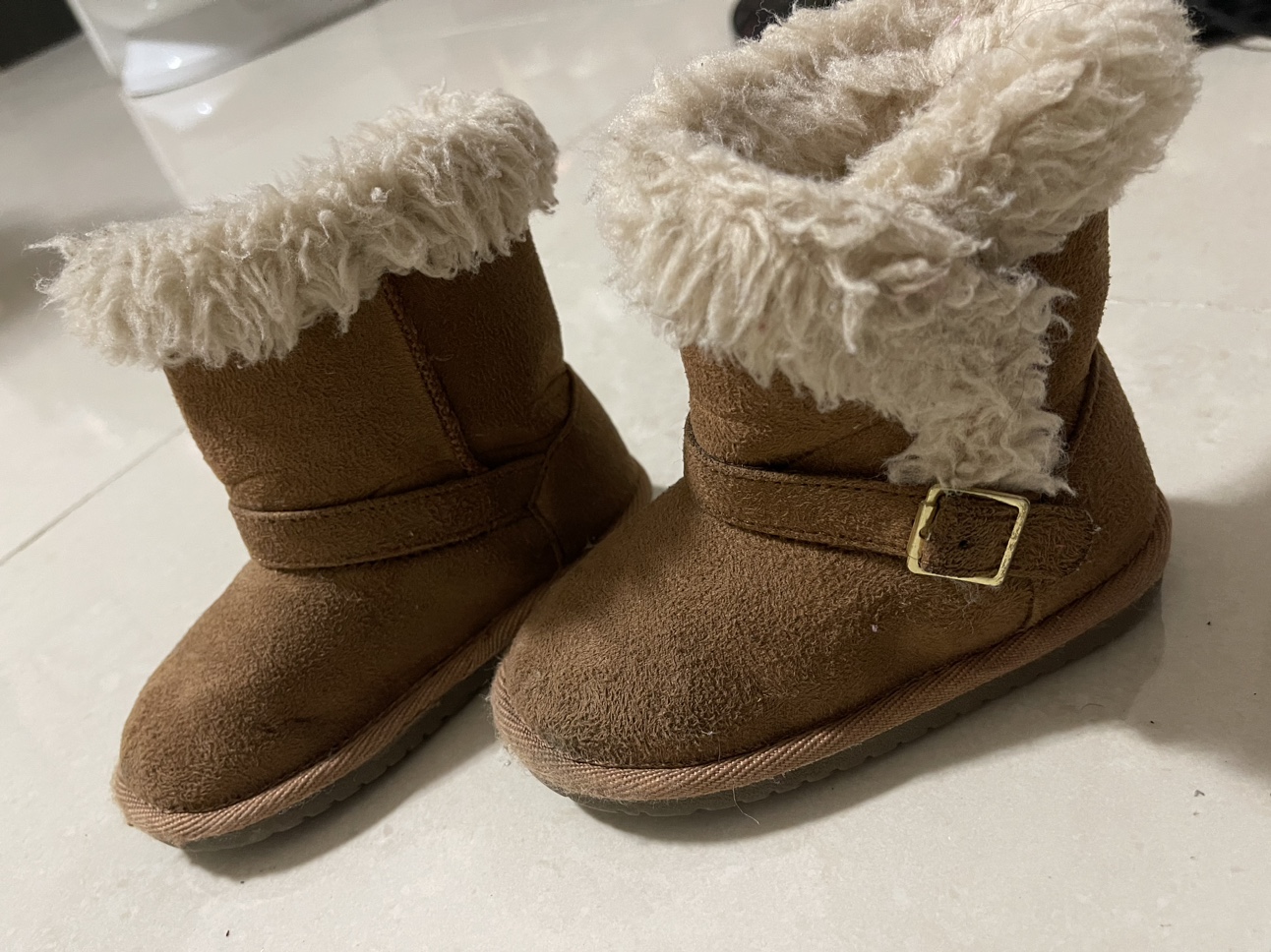 Baby Girl's Winter Boots size 7 both for $15 - photo 3