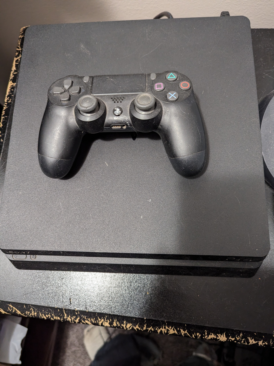 PlayStation 4 Console