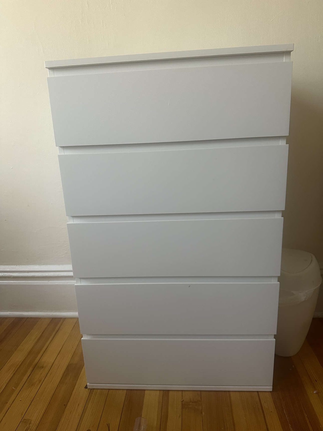 White 5-Drawer Dresser
