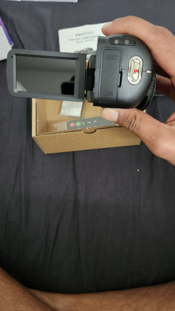 Vivitar 4K Digital Camcorder - photo 2