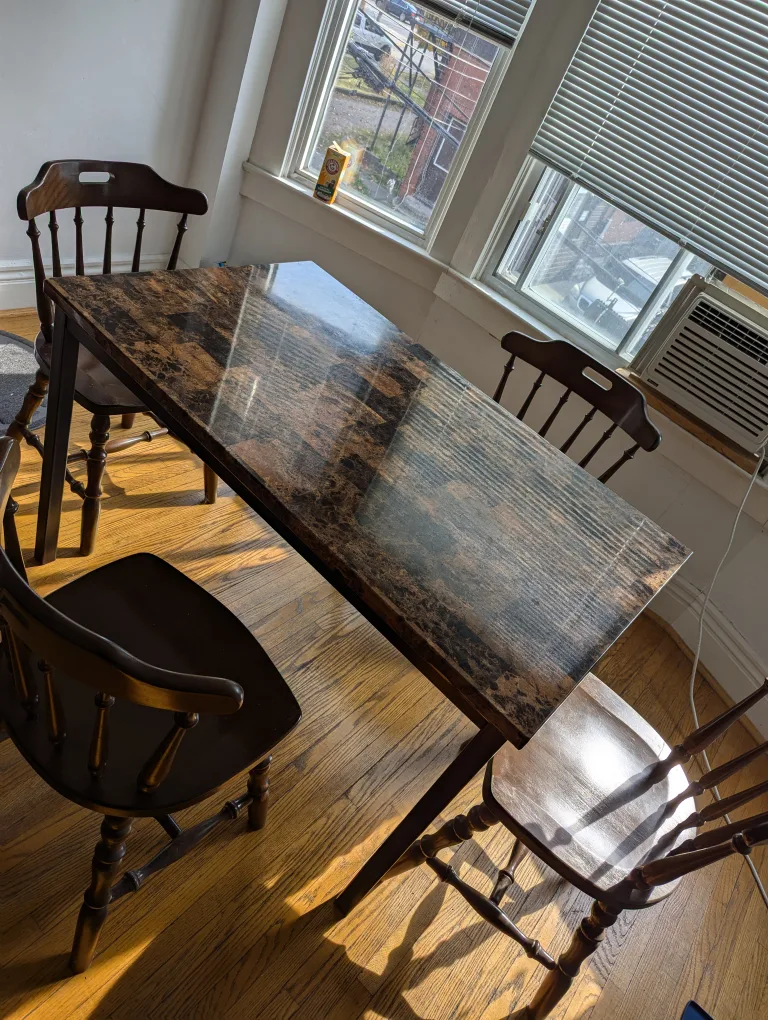Dining table set thumbnail