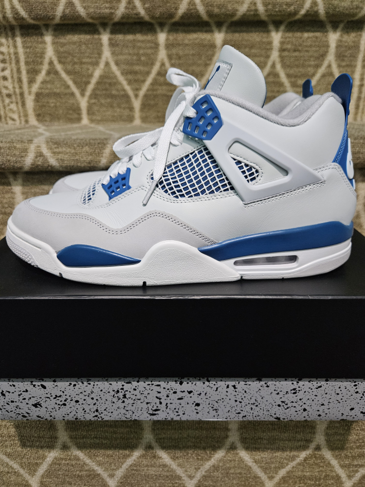 Air Jordan 4 Retro "Military Blue" Size 12 - photo 4