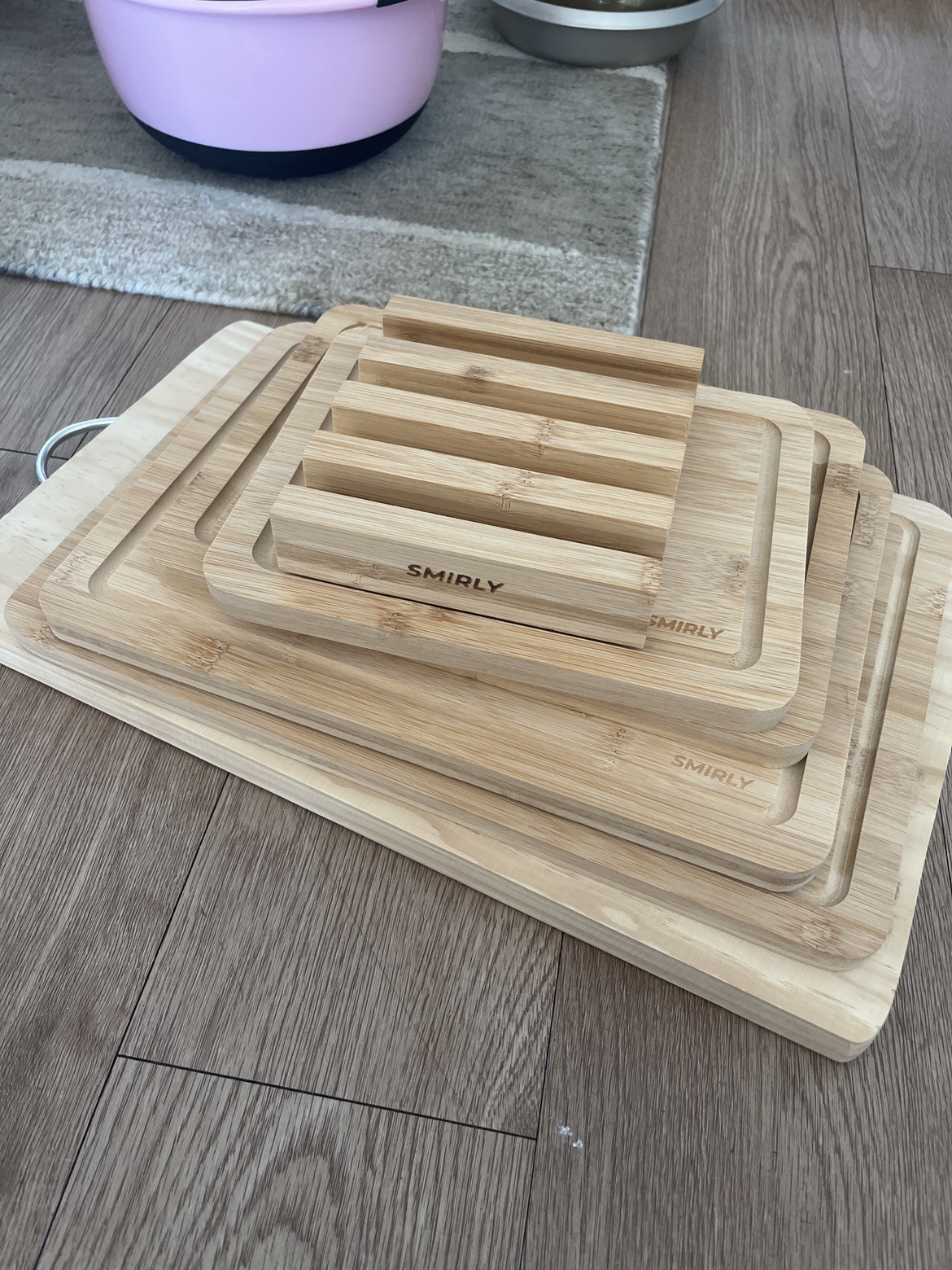 Smirly Bamboo Cutting Board Set
