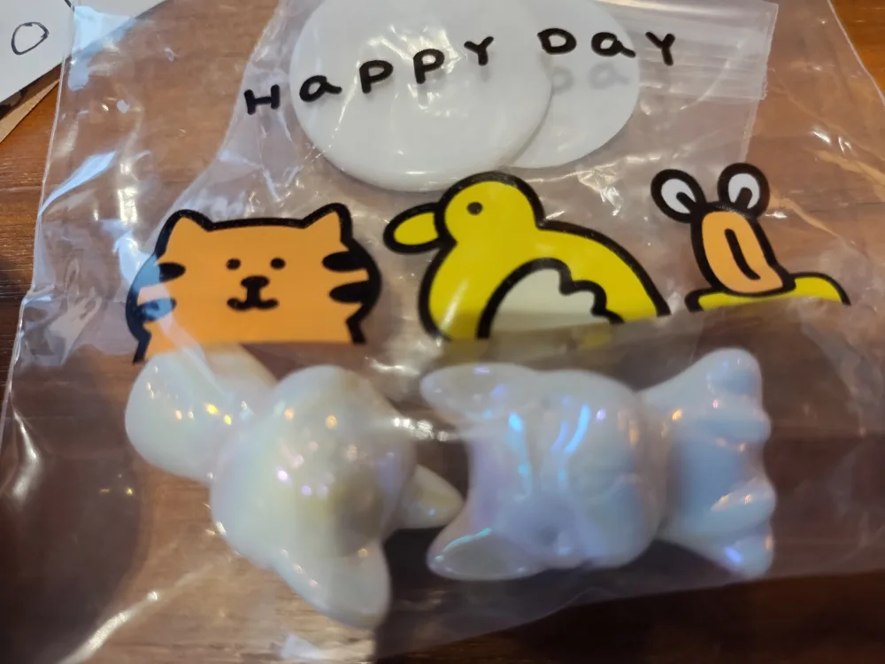 Clearance ❗ White acrylic cat and dog beads for jewelry making image indicator(3)