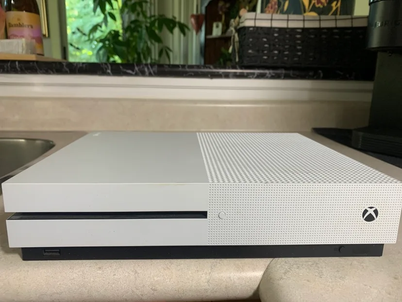 Xbox One S Console