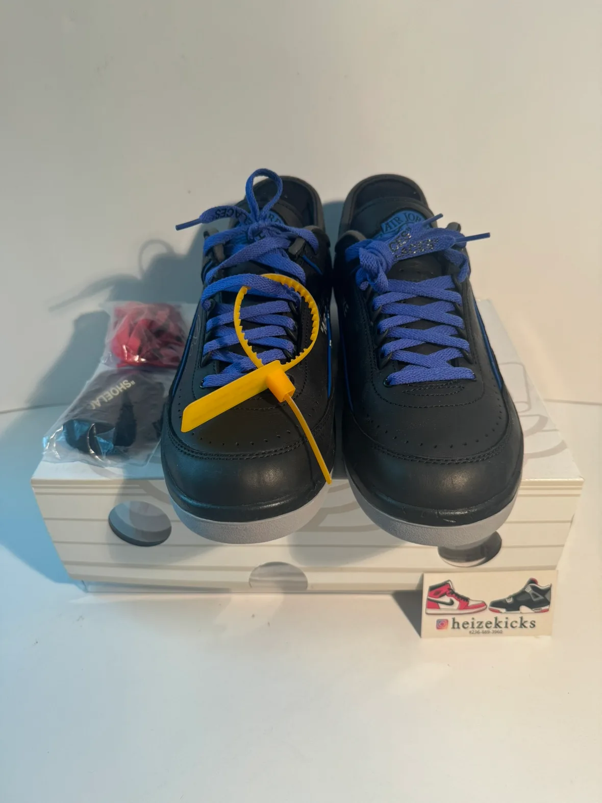 Jordan 2 Off-White size 10.5 image indicator(3)