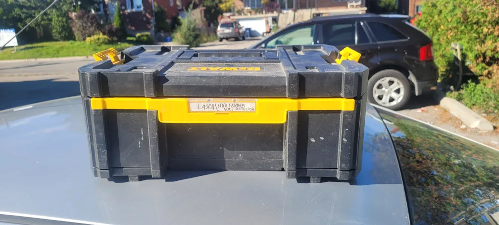 Bosch GLL3-30C Laser Level image indicator(4)