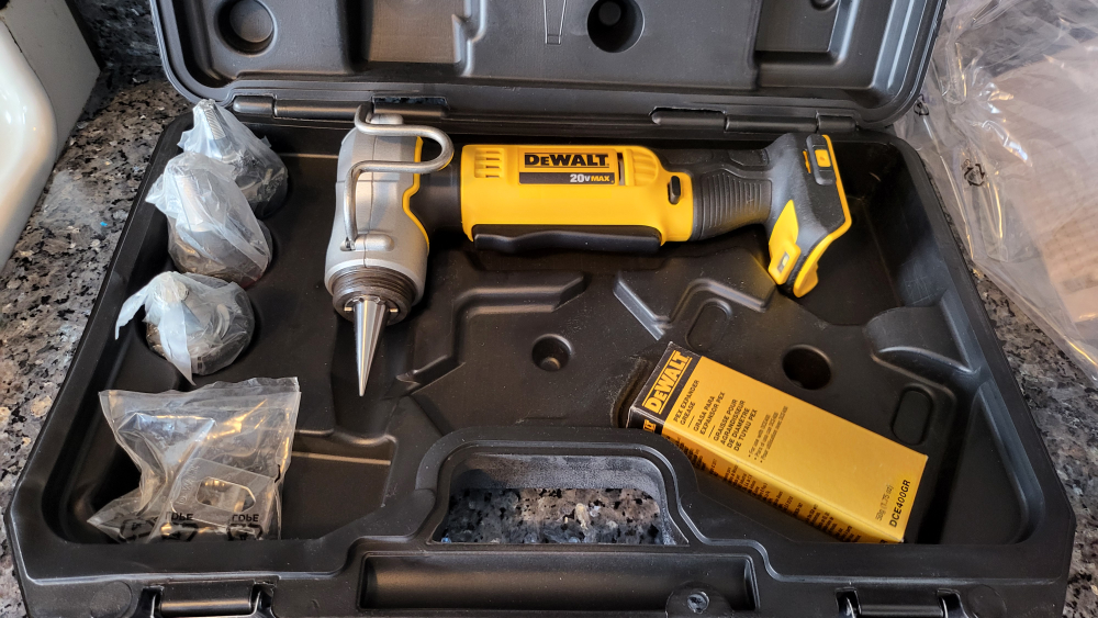 DEWALT 20V MAX* PEX