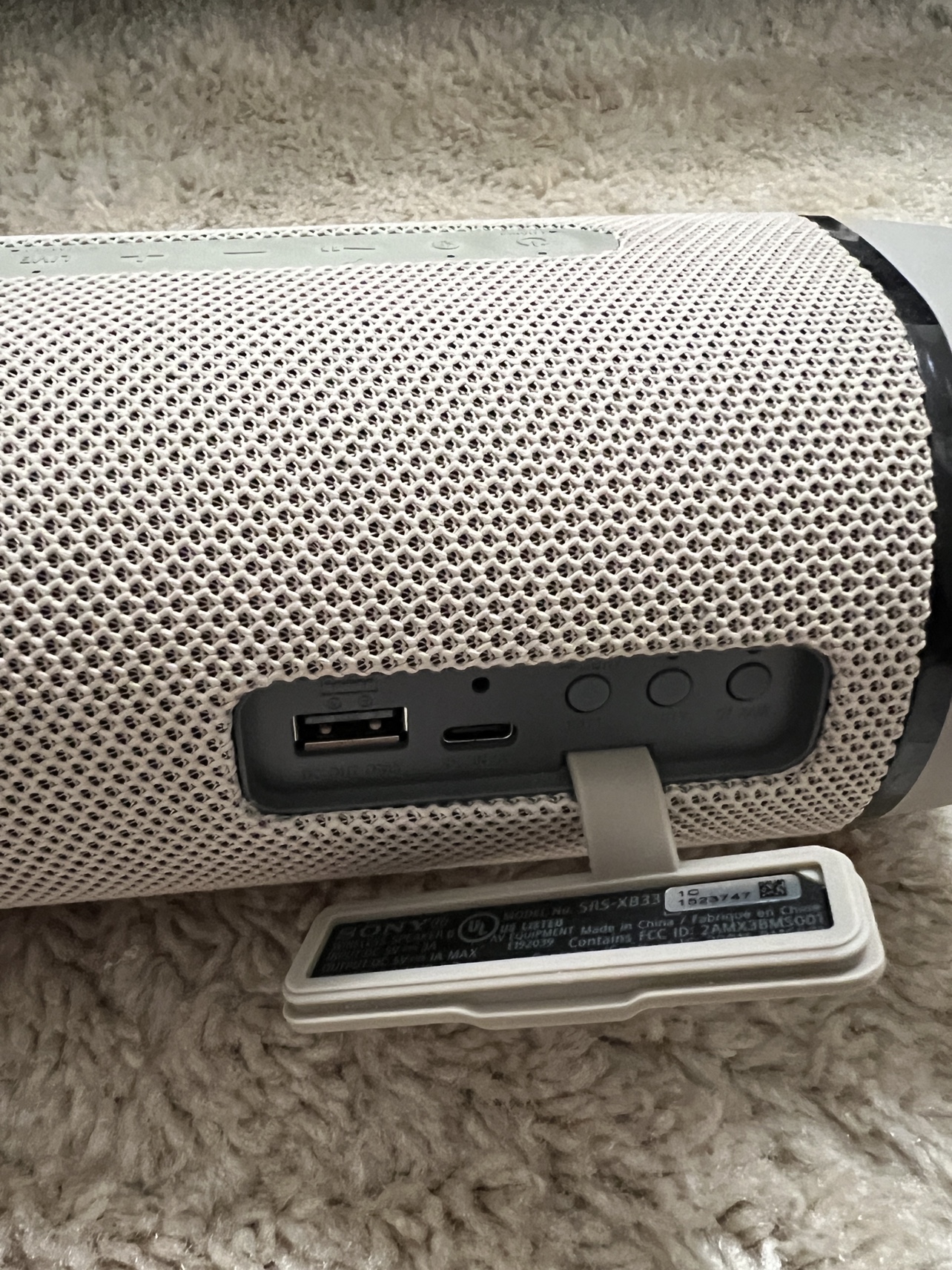 Sony SRS-XB31 Bluetooth Speaker - photo 4