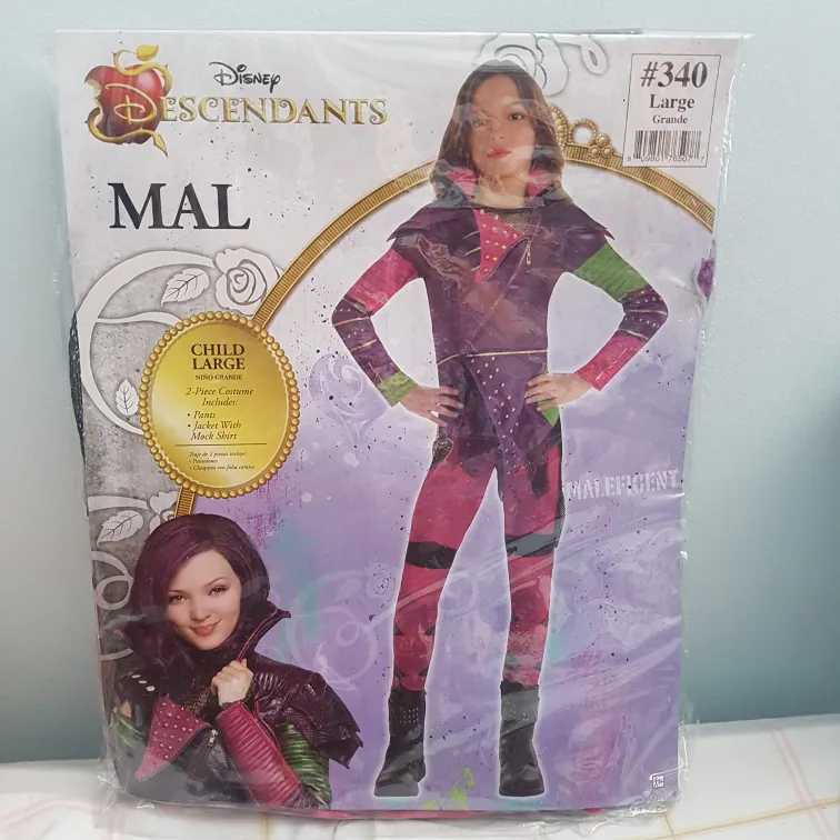 MAL Disney Descendants costume Halloween image indicator(2)
