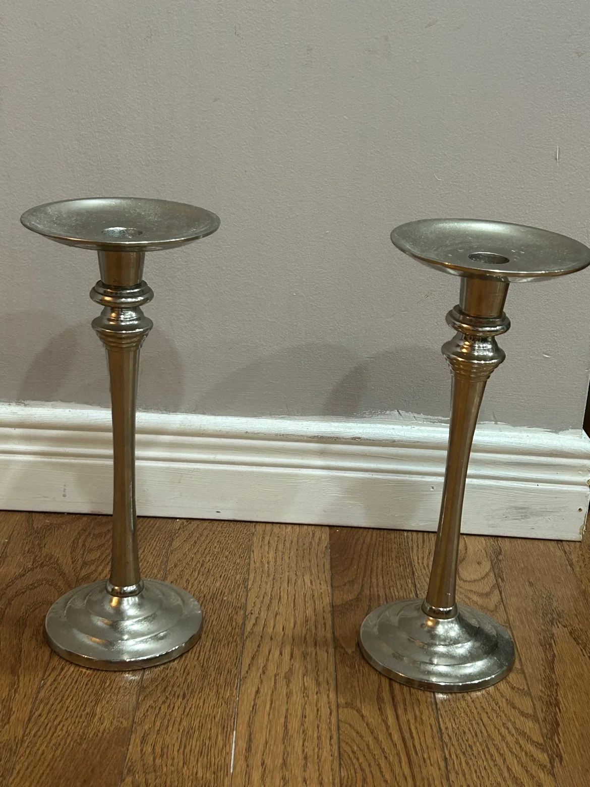 Silver Candle Holders image indicator(2)