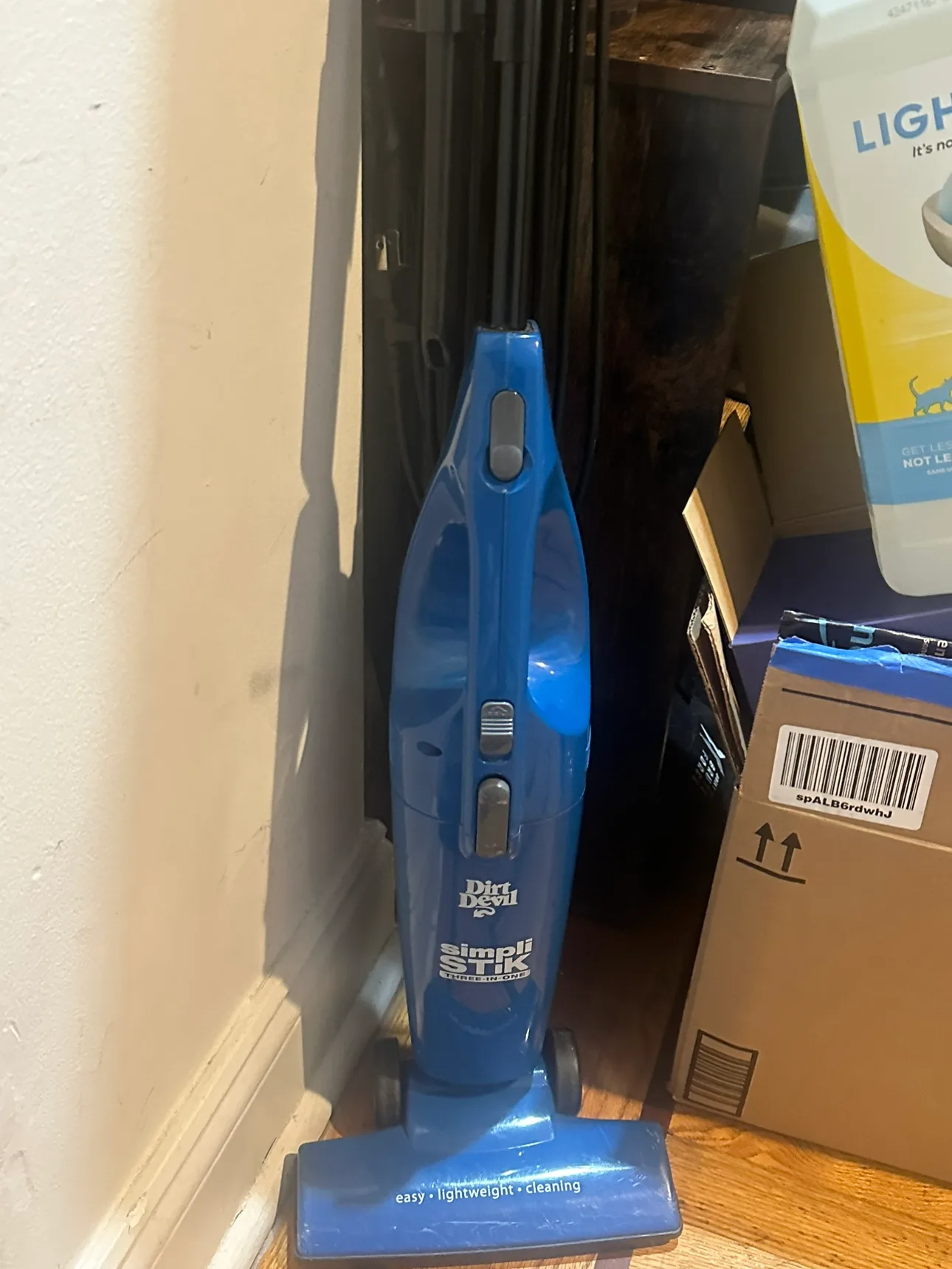 Dirt Devil Simpli-Stik Vacuum thumbnail