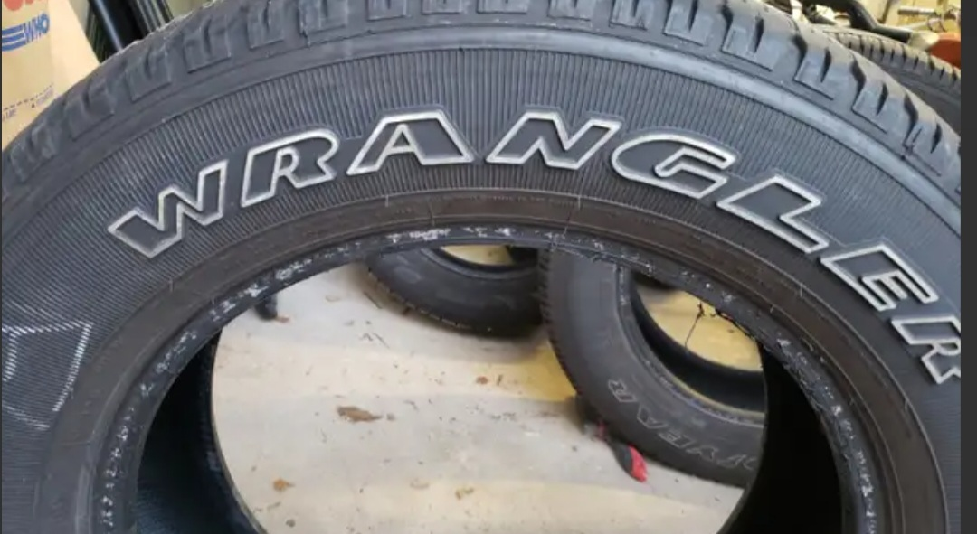 4 Pirelli Tires-all 4 $300 + 4 Wrangler Tires-all 4 $250 - photo 4