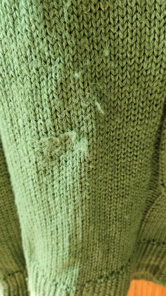 ALPACA WOOL TURTLENECK SWEATER WITH MATCHING SCARF AND GLOVES image indicator(5)