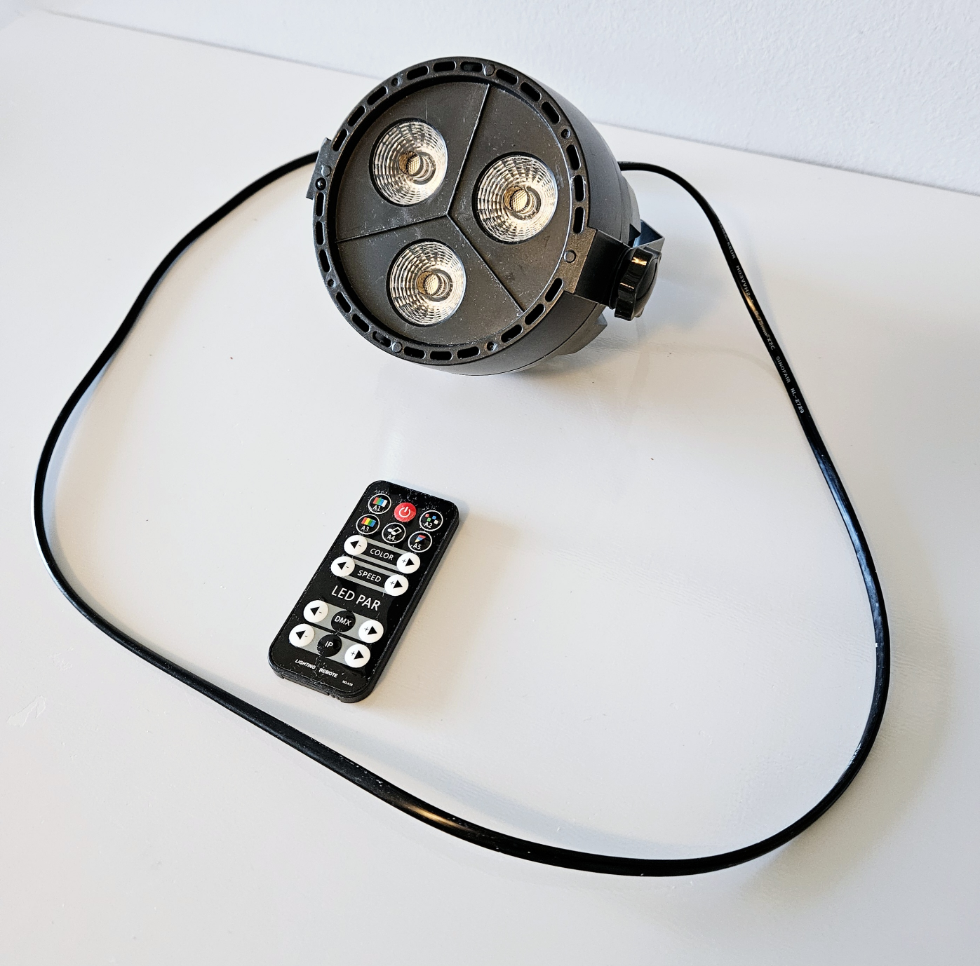Tomshine 3 LED RGBP Stage Par Light